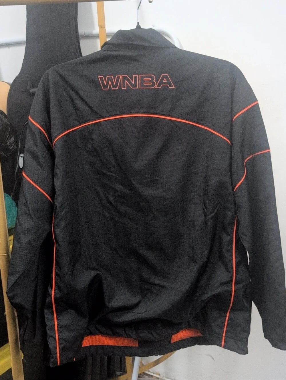Nike Women's  official WNBA Nike full-zip     Performance Track Jacket Sz S NWT